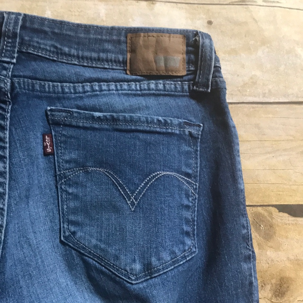 LEVIS JEANS - Picture 9 of 10